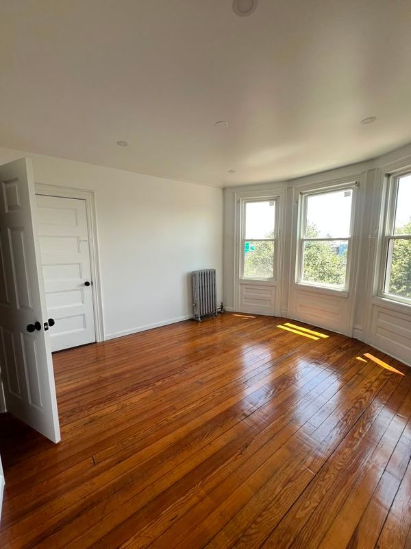 Photo - 2215 Bruckner Blvd Unit #2