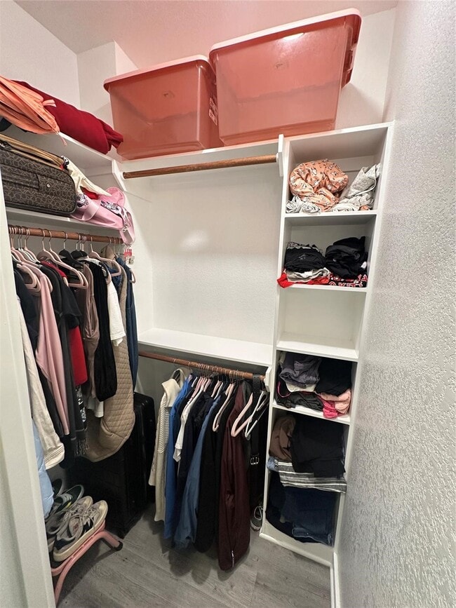 Photo - 2126 Crescent Pointe Pkwy