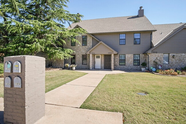 Photo - 11912 Shady Trail Ln