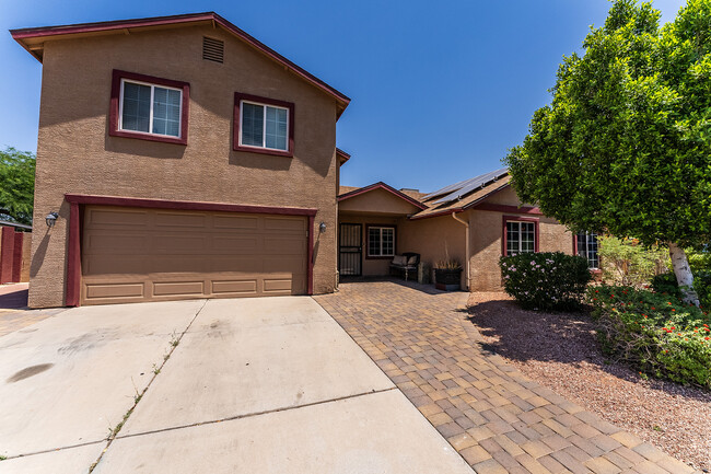 Photo - 2326 E Folley St Townhome