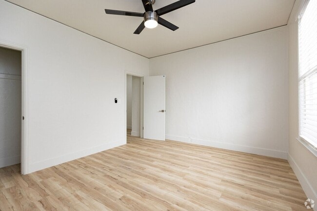 Photo - Spacious Apartment in Koreatown