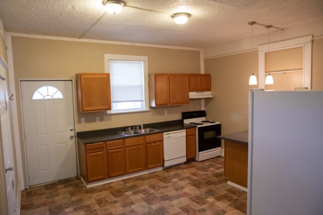 Photo - 515 Washington Ave