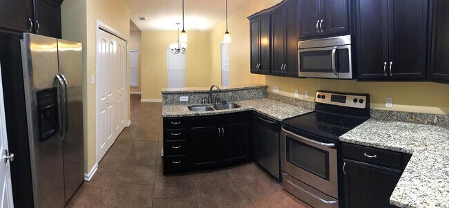 Photo - 500 Barreca St