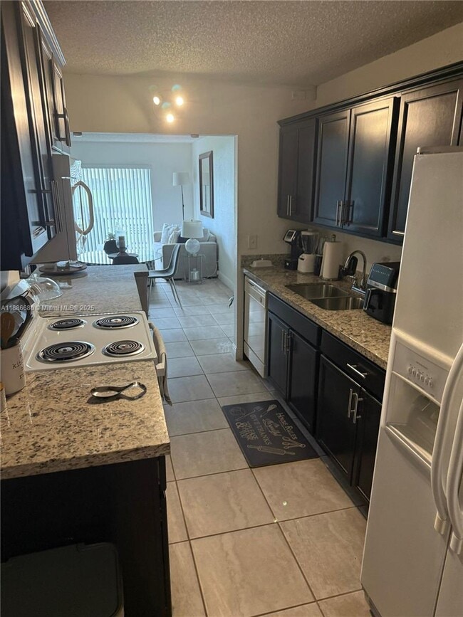 Photo - 9984 Nob Hill Ct Unit 9984