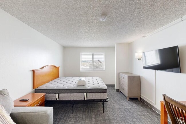 Photo - 70 Bear River Dr