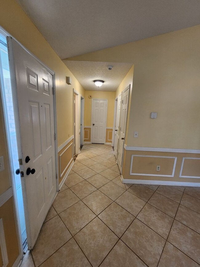 Photo - 1060 Desert Shield St