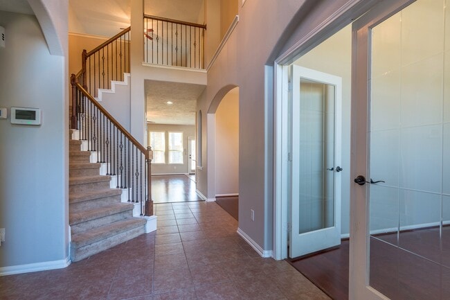 Photo - 23 Bay Mills Pl