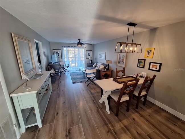 Photo - 708 S Tamiami Trl Unit 320