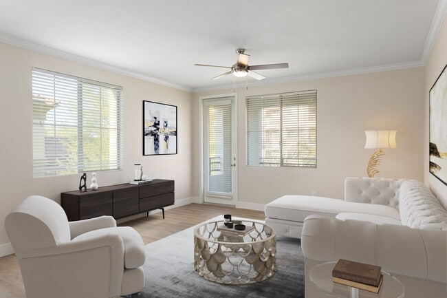 Photo - Mountain Gate and Mountain Trails