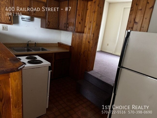 Photo - 400 Railroad St Unit #7