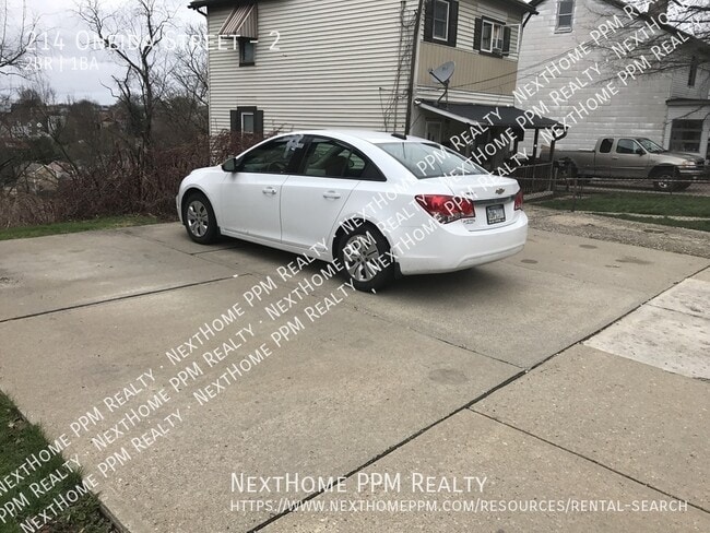 Photo - 214 Oneida St Unit 2