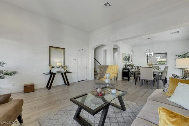 Photo - 10167 Bishops Peak Ct