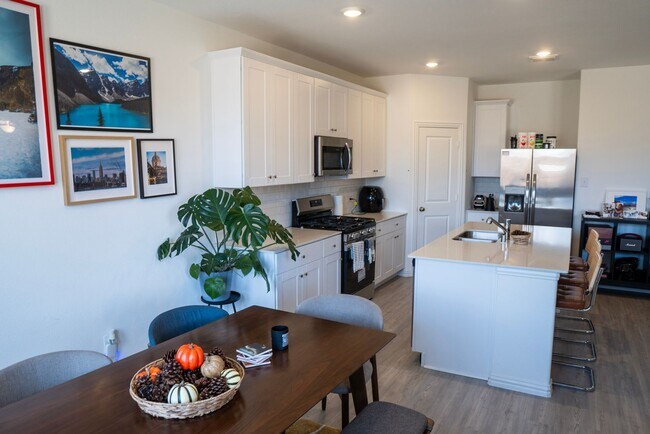 Photo - 3305 Kaufman Ct