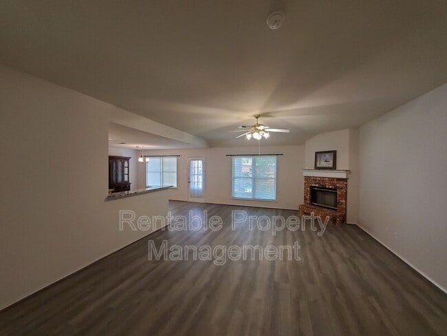 Photo - 1000 Eden St
