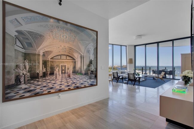 Building Photo - 2811 S Bayshore Dr Unit 14D Rental