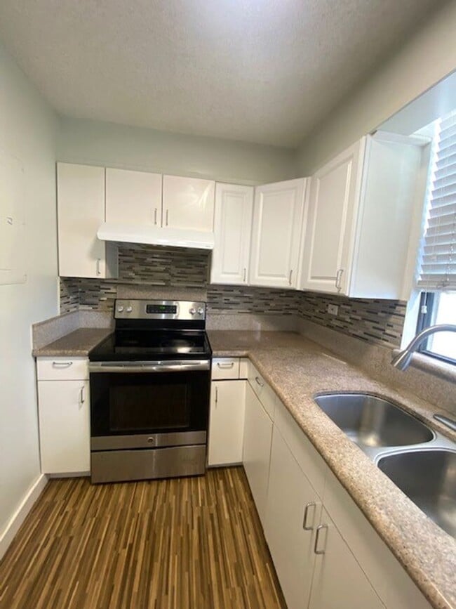 Photo - 1760 S Beretania St. Unit 11D