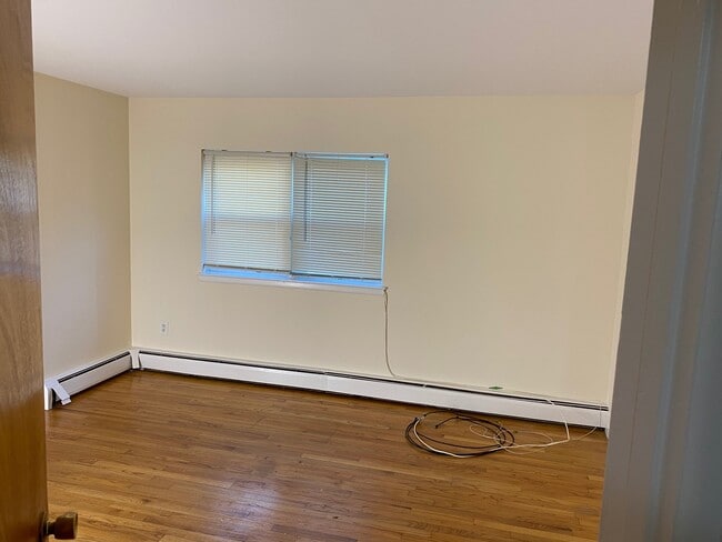 Photo - 271 Palmer Rd Unit 1