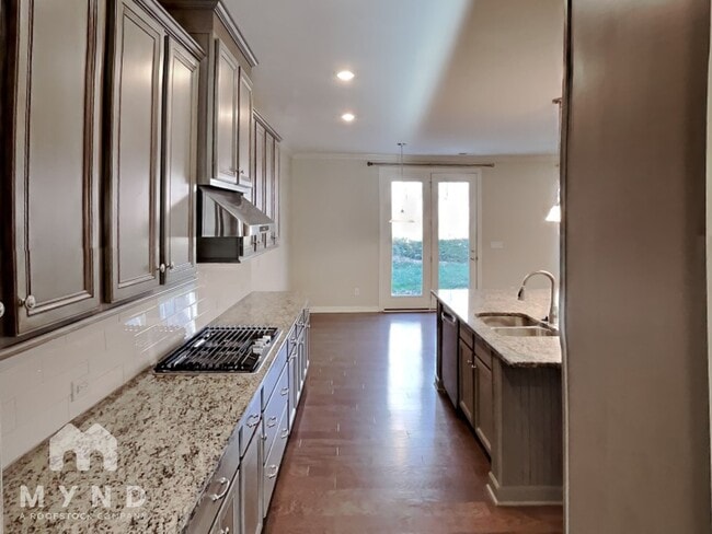 Photo - 1019 Willowcroft Dr