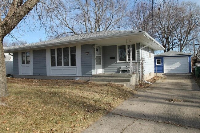 Photo - 3929 64th St House