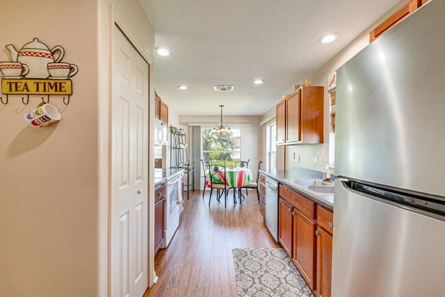 Photo - 15870 SW 16th Avenue Rd Unit SI ID1545768P