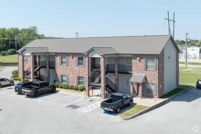 Primary - Oak View Apartments