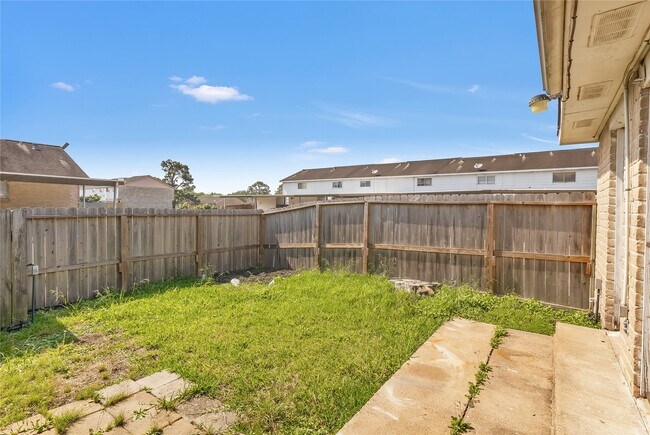 Photo - 6913 Chasewood Dr