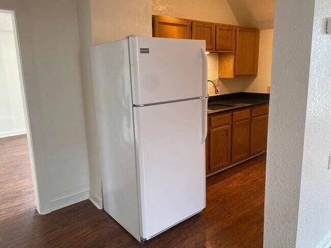 Photo - 404 S Marion St Unit 404 SOUTH MARION APT B