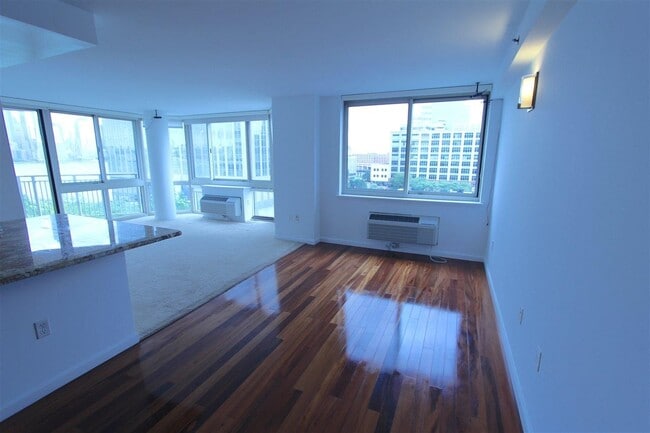 Photo - 20 2nd St Unit 709