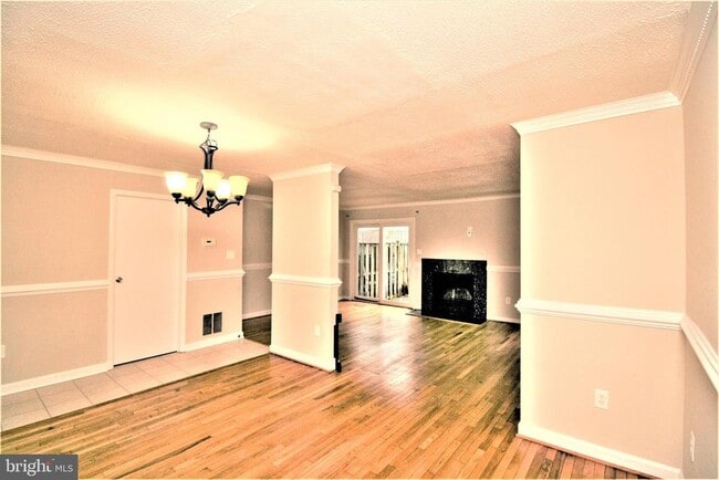 Building Photo - 118 Middle Point Ct Rental