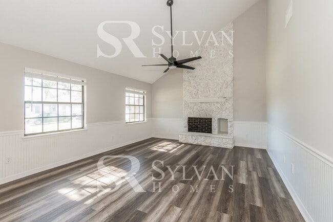 Photo - This charming 3BR 2BA home is ready to welcome you home