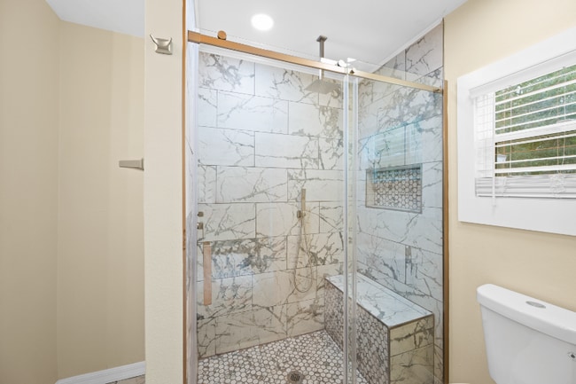 Photo - 245 S Rhodes St