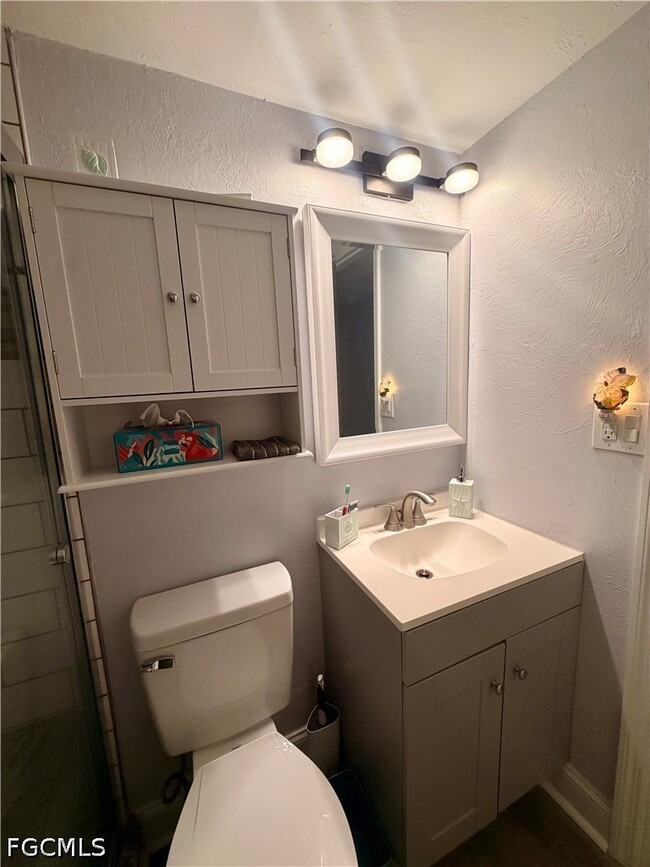 Photo - 4912 Vincennes St Unit 103