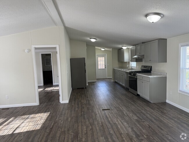 Building Photo - 140 Princess Ct Rental