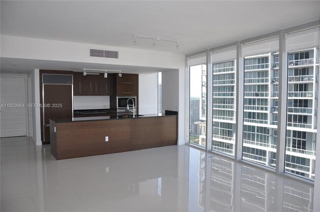 Photo - 475 Brickell Ave Unit 4215
