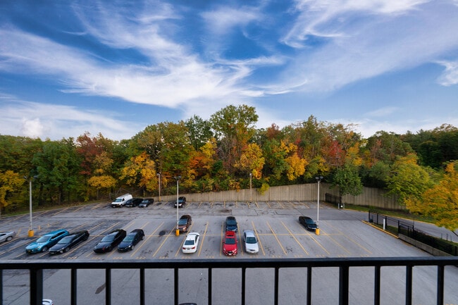 Lake Park Tower