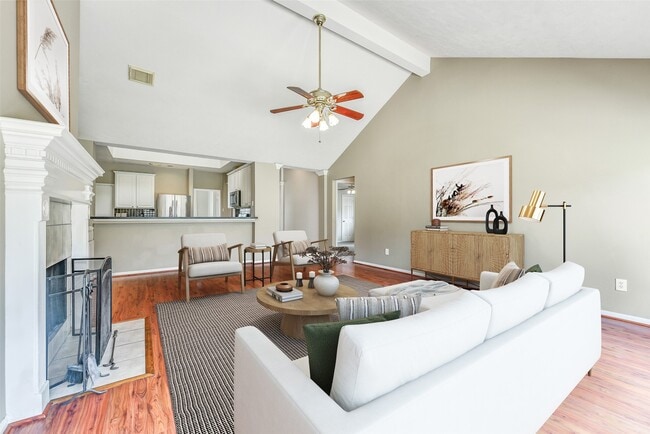 Photo - 317 Vantage Pointe Cir