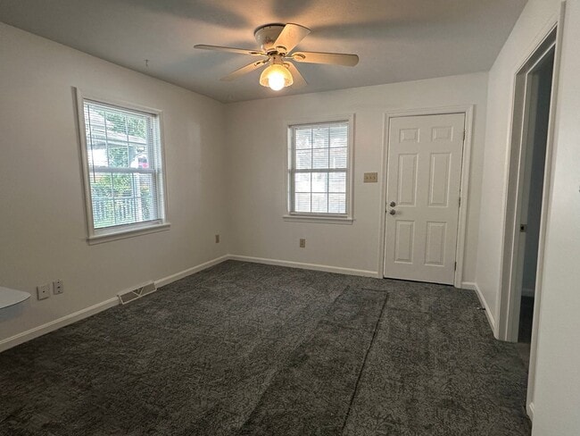 Photo - 109 E Pall Mall St