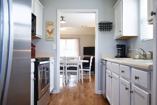 Photo - 397 Bridgewater Cir