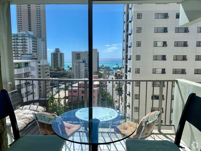 Building Photo - 6 Month minimum - Fully Furnished - Ocean ... Unit 1111 - WPH1111 Rental