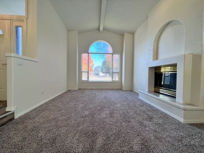 Photo - 3 bedroom 2 bath In The Heart of Eagle - $...