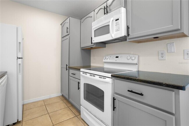 Photo - 7337 Cedar Creek Ct