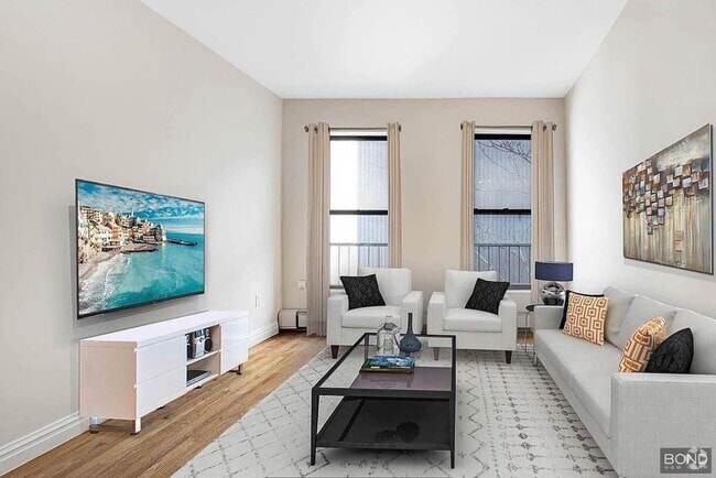 Building Photo - 437 W 54th St Unit 2D Rental