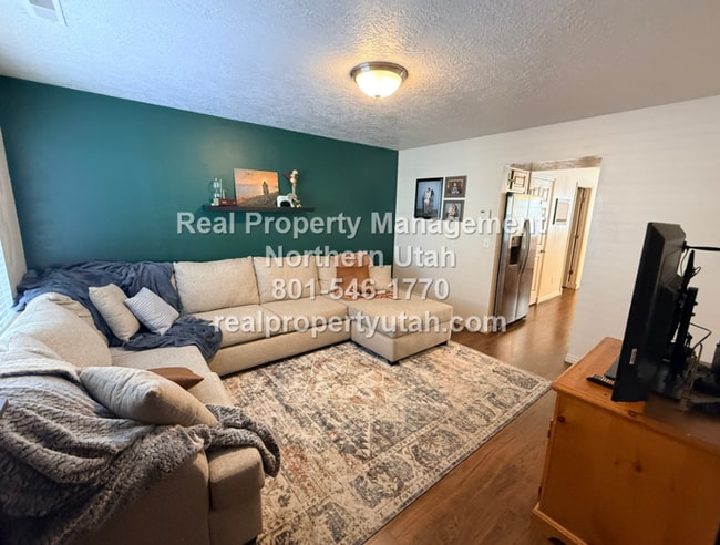 Photo - Cute 2 Bedroom Townhome in South Ogden Available