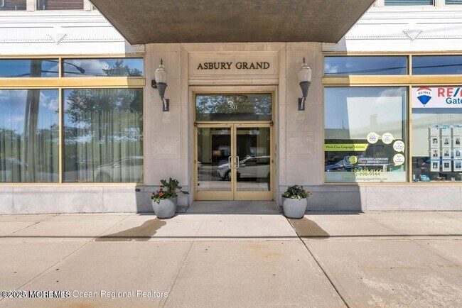 Photo - 501 Grand Ave Unit 6D