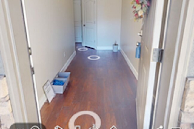 Photo - Female Housing Available in Saratoga Springs - Regular Room & Basement Suite! Unit Bedroom 2