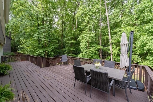 Photo - 9470 Hillside Dr