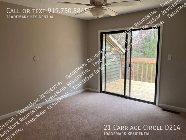 Photo - 21 Carriage Cir