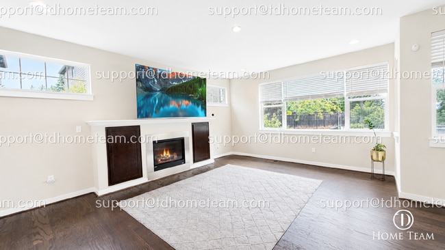 Photo - "Spacious 4-Bedroom Auburn Retreat with Scenic Views, Gleaming Hardwood Floors, and 3.5 Baths!"