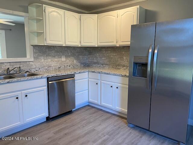 Photo - 827 Hillsborough Ave