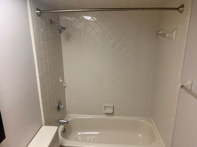 Photo - Eustis 2 Bed, 2 Bath Condo
